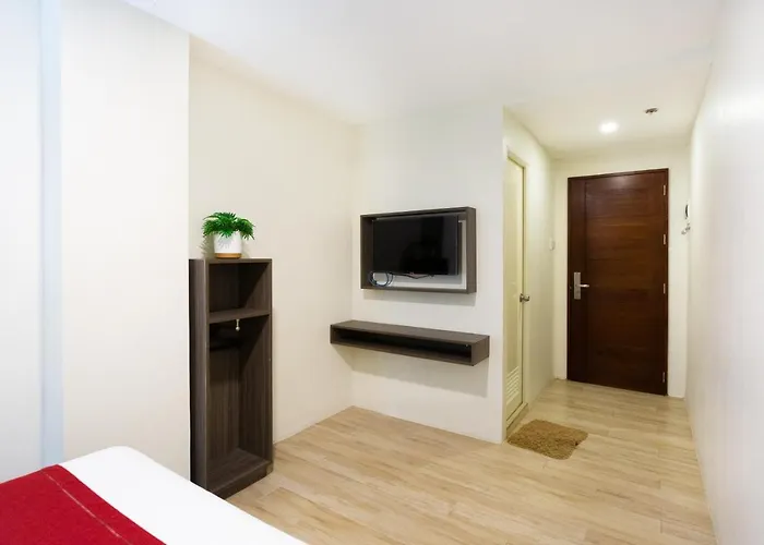 Hotel The By Alinace At Mango 2*